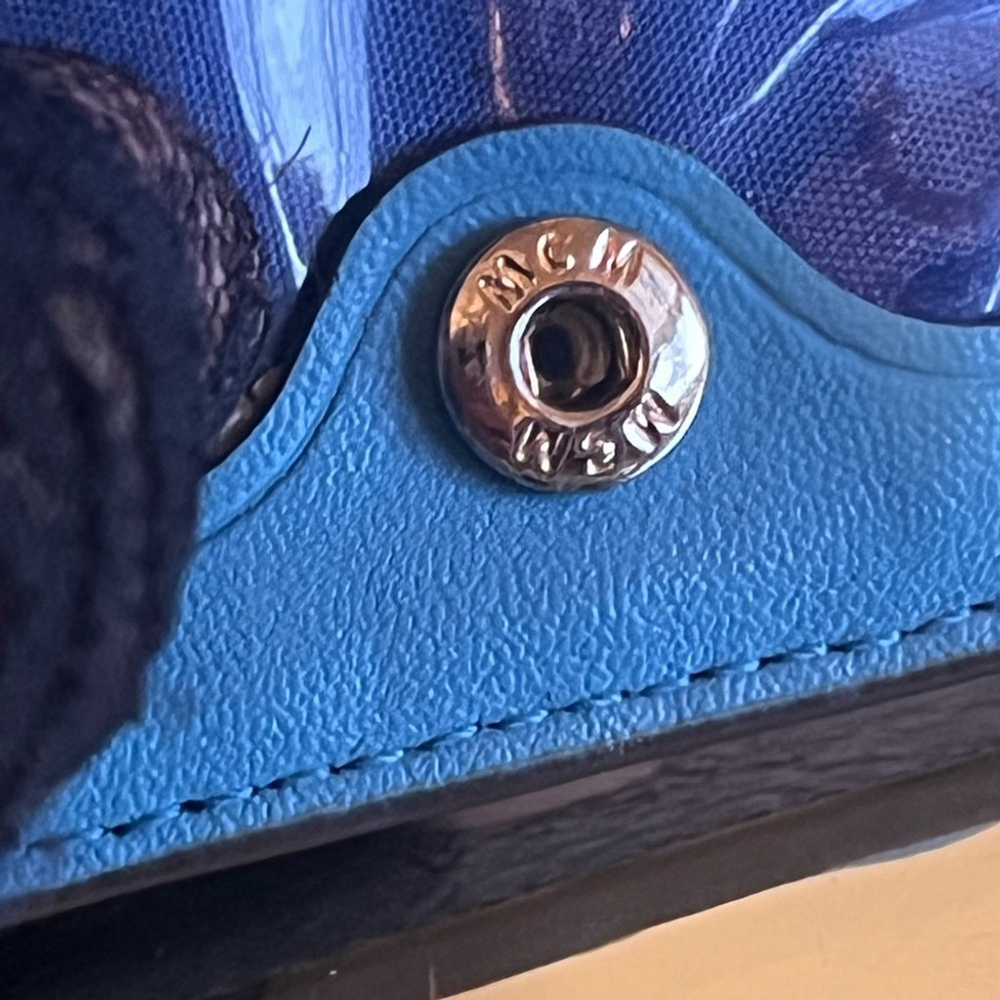 MCM Bunny blue leather fold wallet - Picture 6 of 8